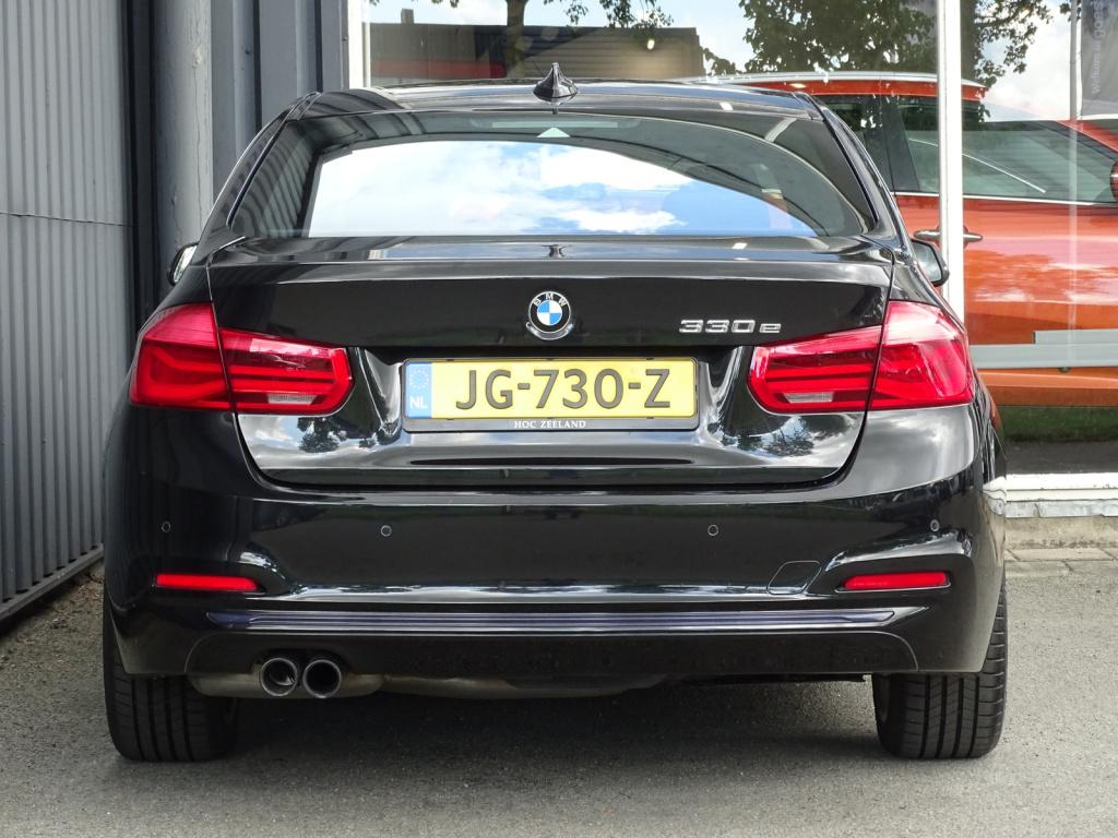 BMW 3-serie 330e