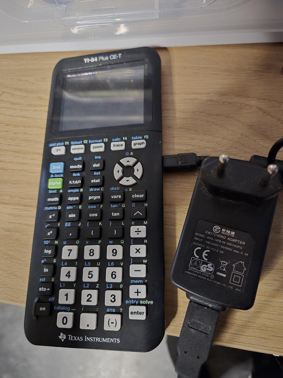 Texas Instruments TI-84 Plus CE-T grafische rekenmachine.