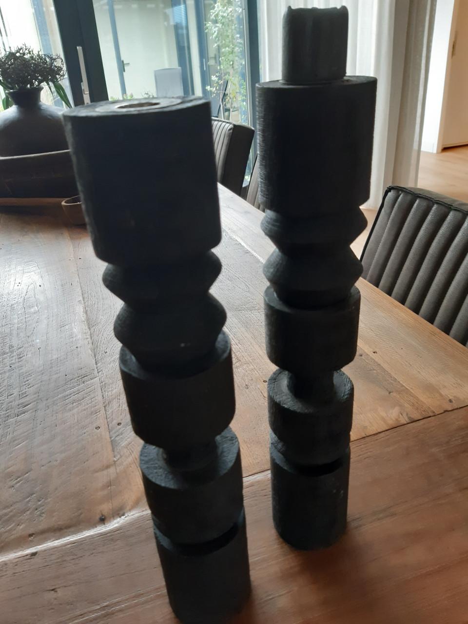 Kandelaars twee stuks geen koeriersdiensten