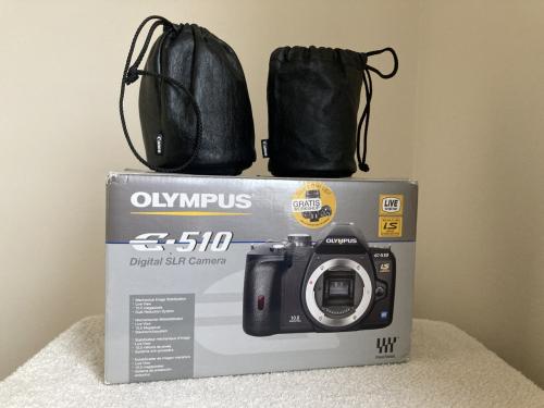 Olympus D-SLR E-510 met objectieven