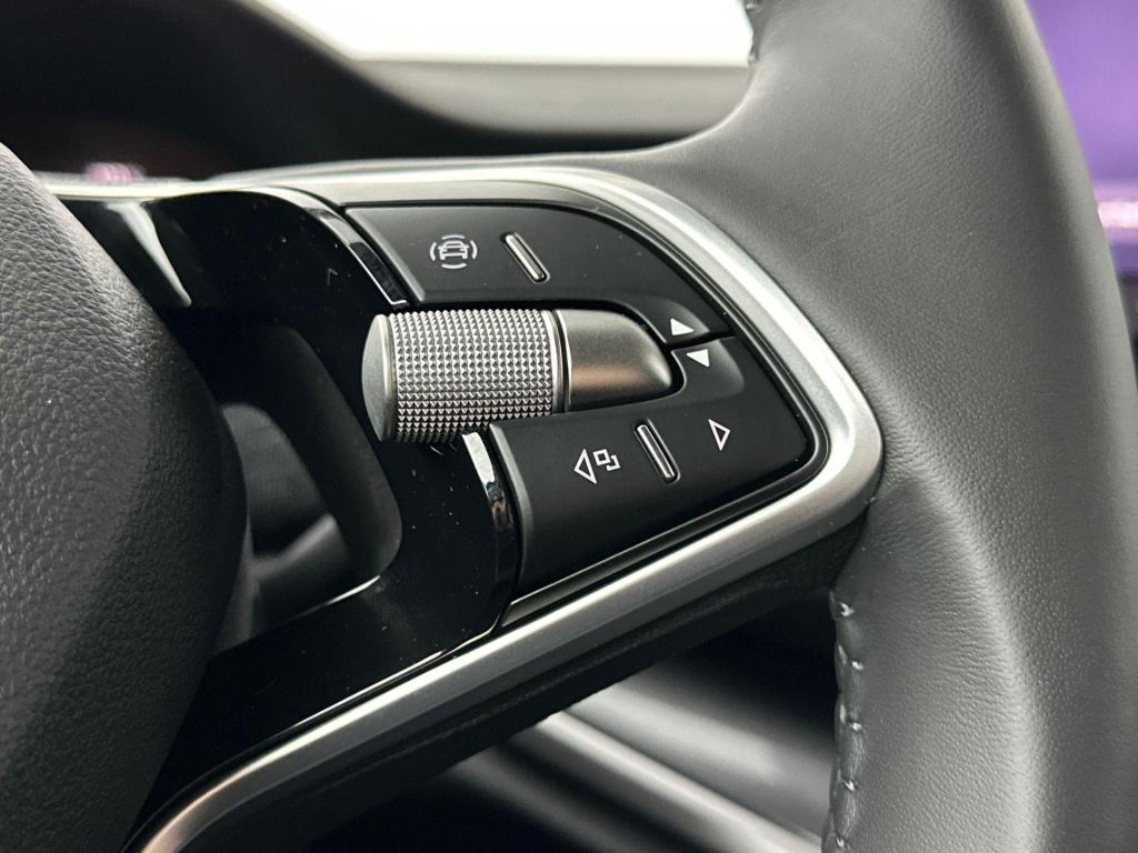 Skoda Elroq business edition tour elektromotor 150 kw / 204 pk