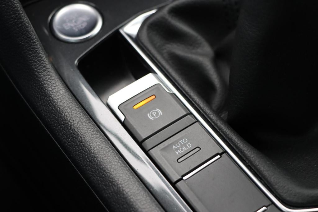 Volkswagen Tiguan 1.4 tsi comfortline business r