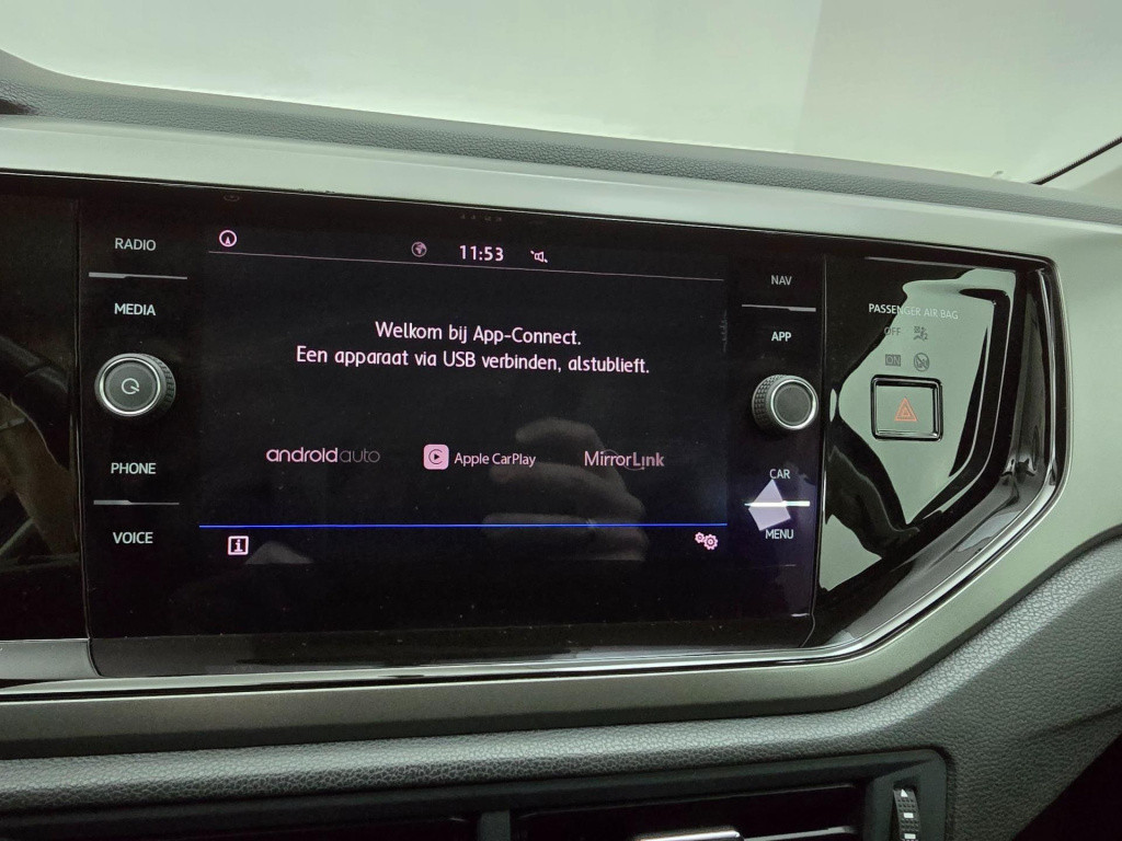 Volkswagen Polo occasion 1.0 tsi comfortline met parkeersensoren voor en ac