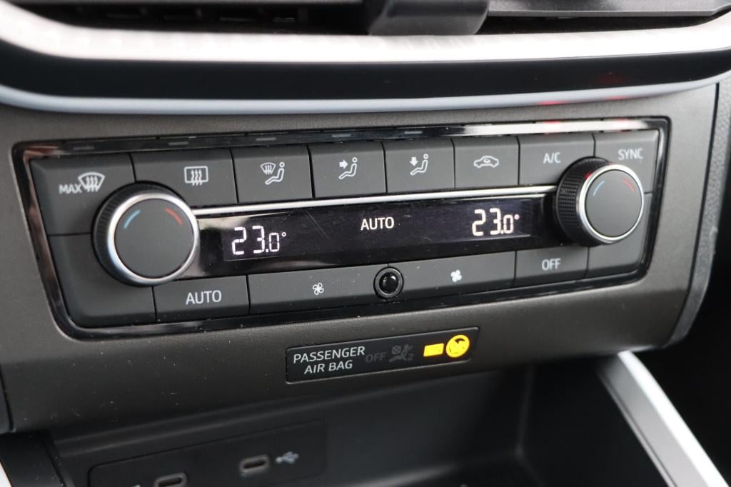 Seat Arona 1.0 tsi style | carplay | sensoren achter | cruise control