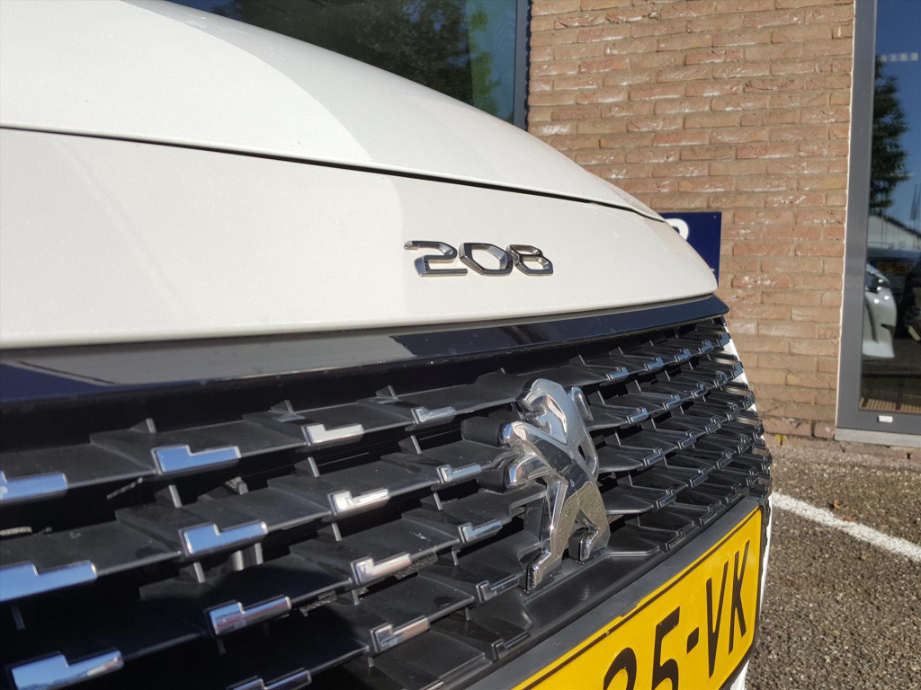 Peugeot 208 allure 1.2 pt-100pk navigatie | 3d-cockpit | cruise & climate |