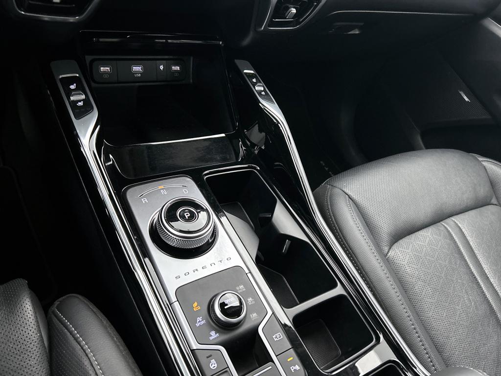 Kia Sorento 1.6 t-gdi hybrid 2wd dynamicline 7p. | panoramadak | leder |