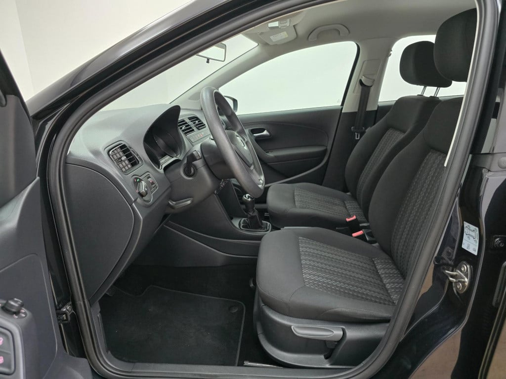 Volkswagen Polo occasion 1.0 business r met sportvelgen en bluetooth connec