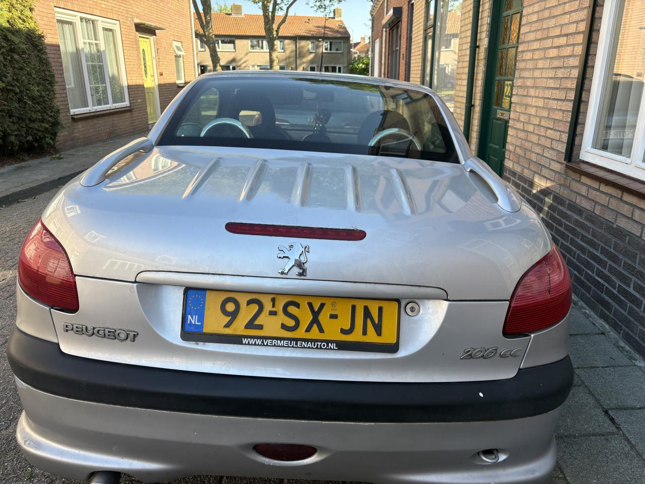 Peugeot 206cc