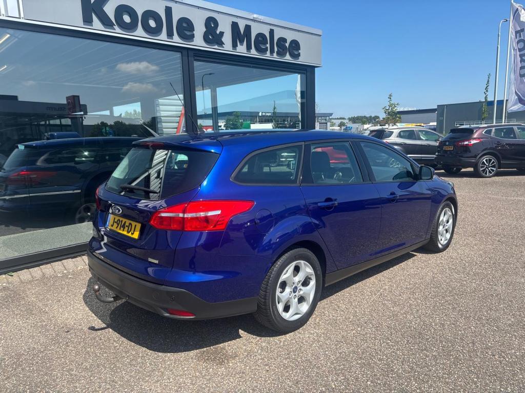 Ford Focus wagon 1.0 ecoboost 125pk titanium edition, winterpakket, trekhaa