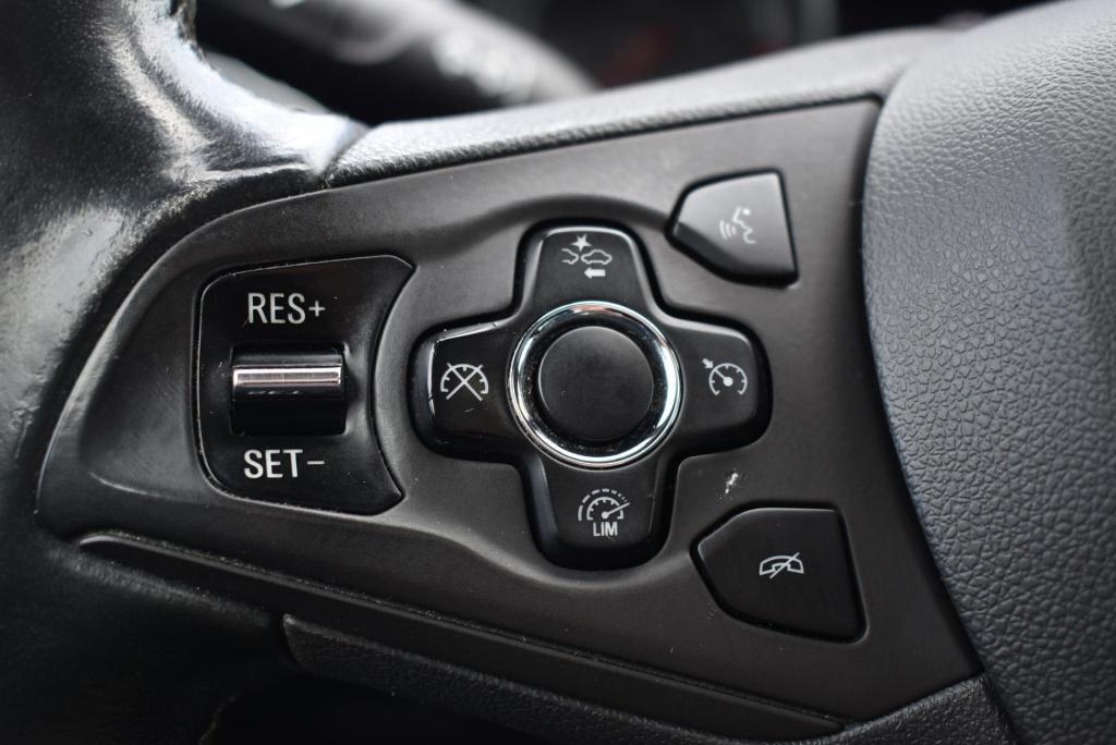Opel Astra 1.4 innovation | panoramadak | trekhaak | climate control | crui