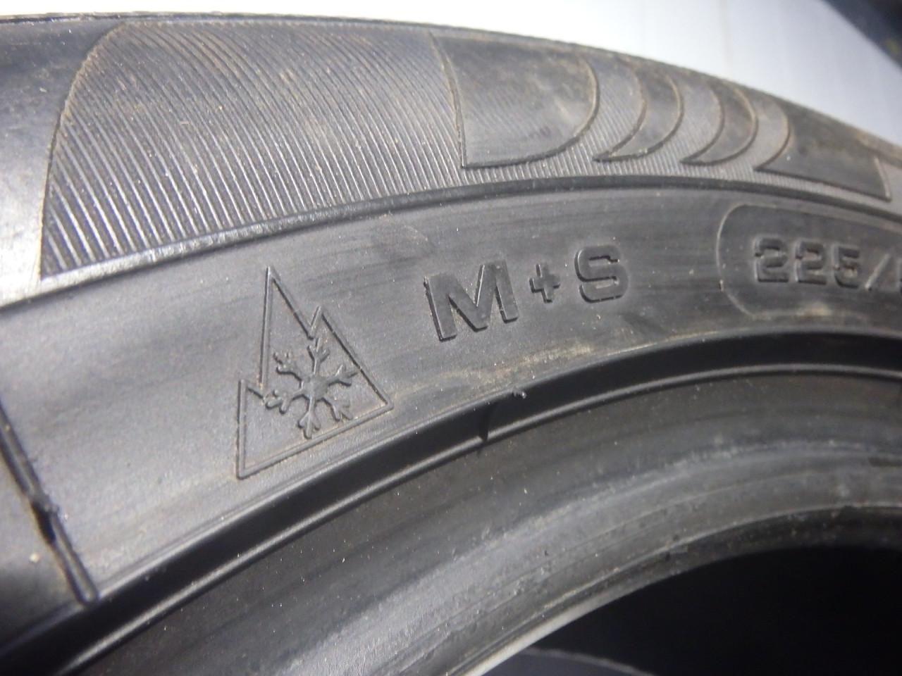 Mooie set FULDA 225/50-17 WINTERBANDEN 6-7mm