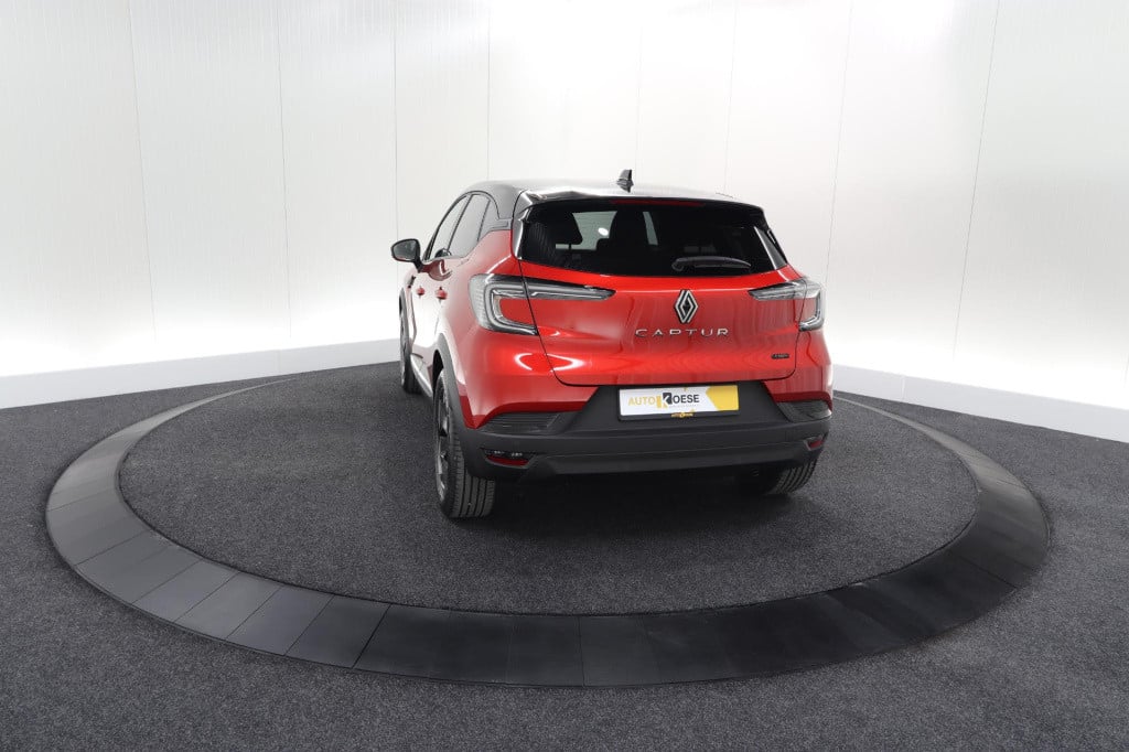 Renault Captur 1.6 e-tech full hybrid 145 techno | advanced driving | camer