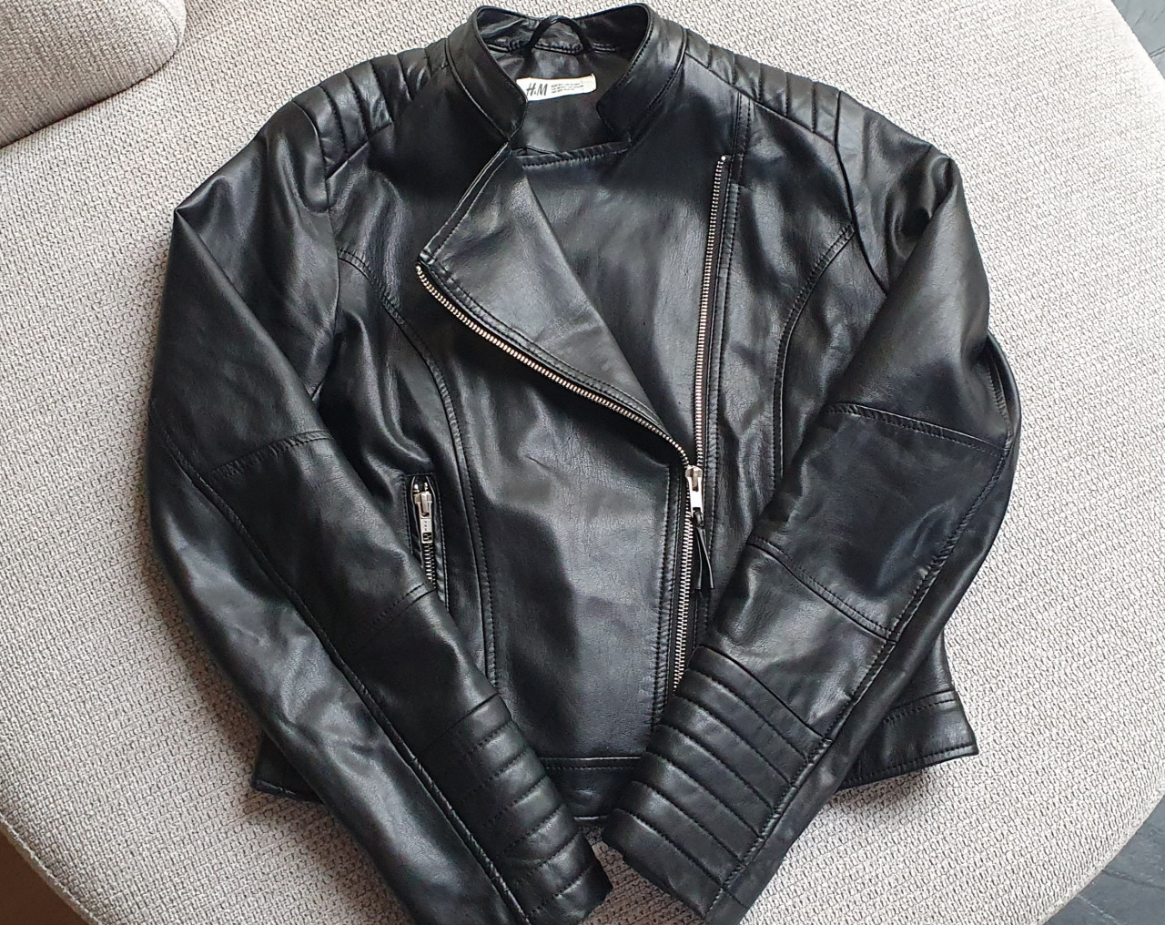 'Leren' jasje h&m maat 164