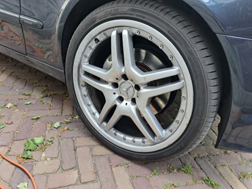 20 inch velgen met banden