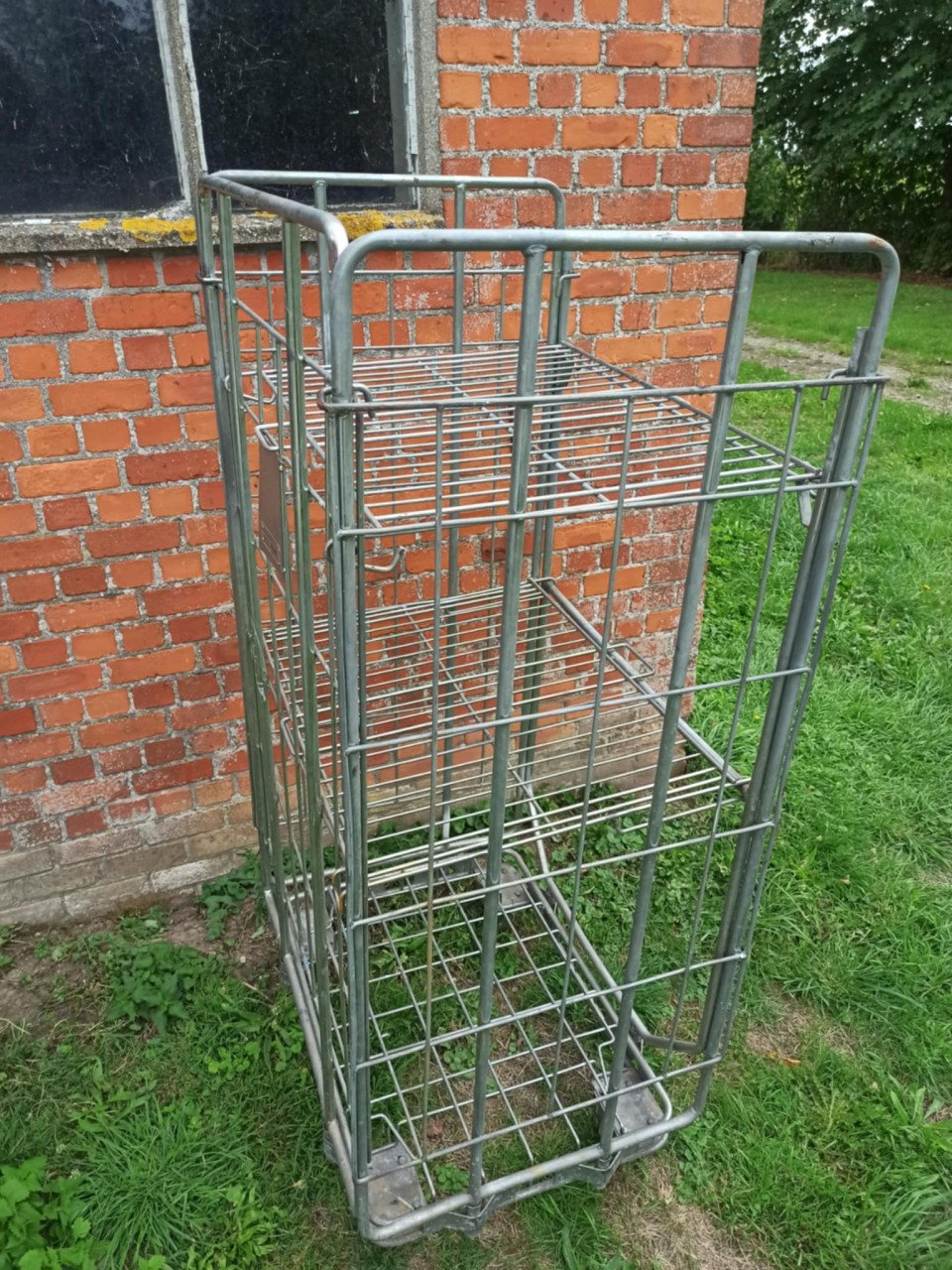 3 hek - rolcontainer rek met plateau's