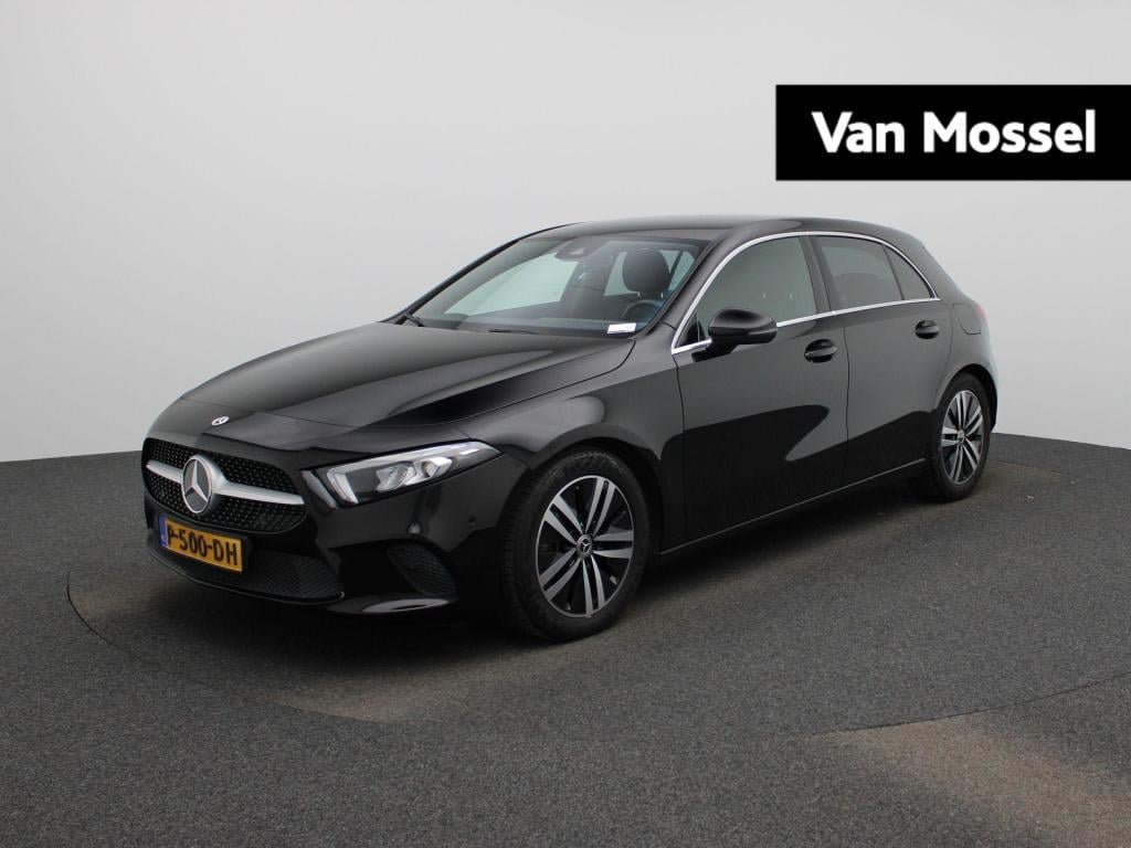Mercedes-Benz A-Klasse 180 business solution luxury | automaat | apple carp