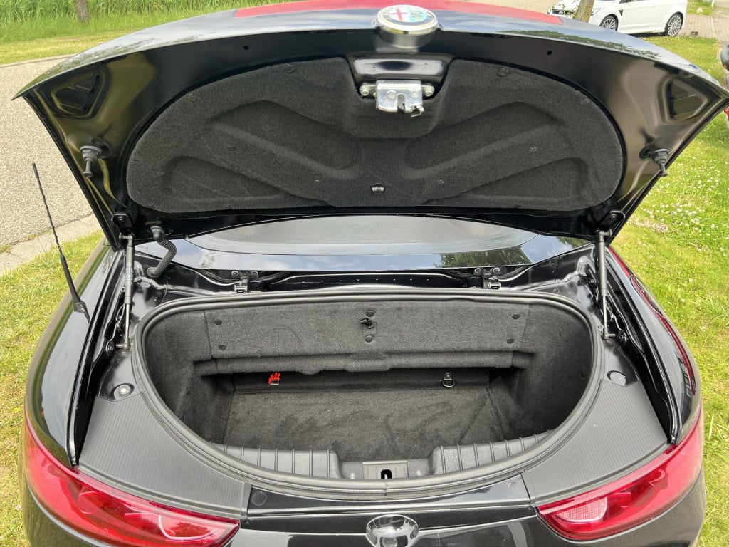 Alfa Romeo Spider 1.7 t sport