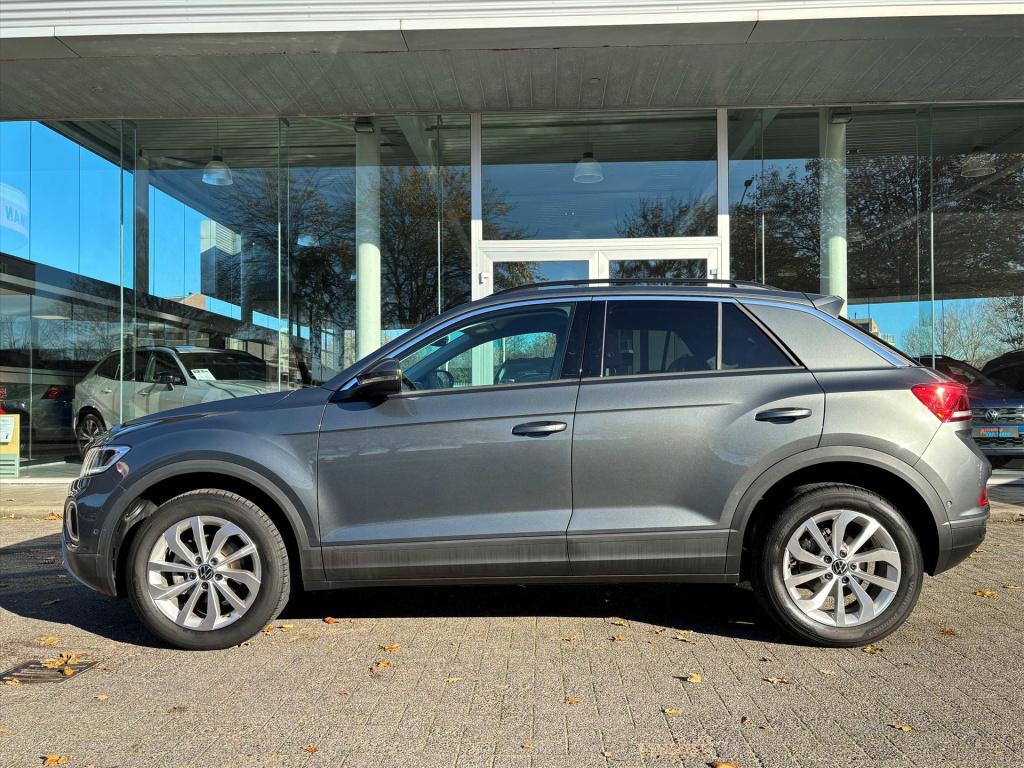 Volkswagen T-roc 1.5 tsi 150pk 7-dsg life edition| navi|carplay|autom inpar