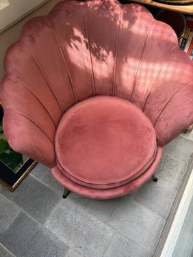 Leuke schelp-fauteuil.