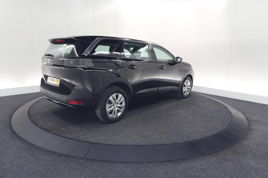 Peugeot 5008 puretech 130 eat8 active | 7 zitplaatsen | camera | navigatie 
