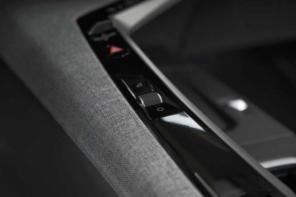 Peugeot 5008 hybrid 145 e-dcs6 gt | panoramadak | camera | elektrische acht