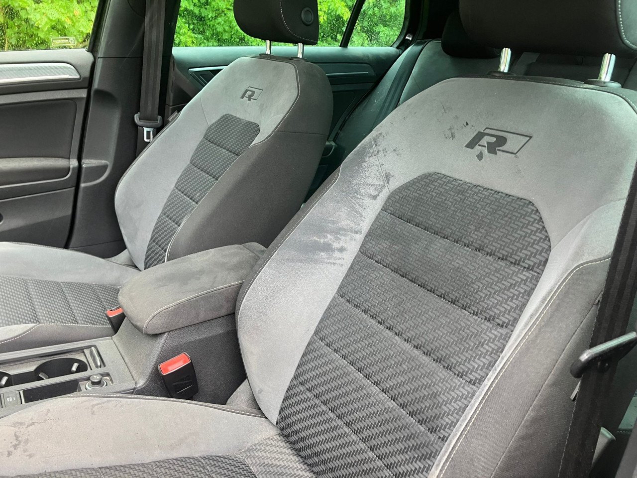 Volkswagen Golf 1.5Tsi R-line