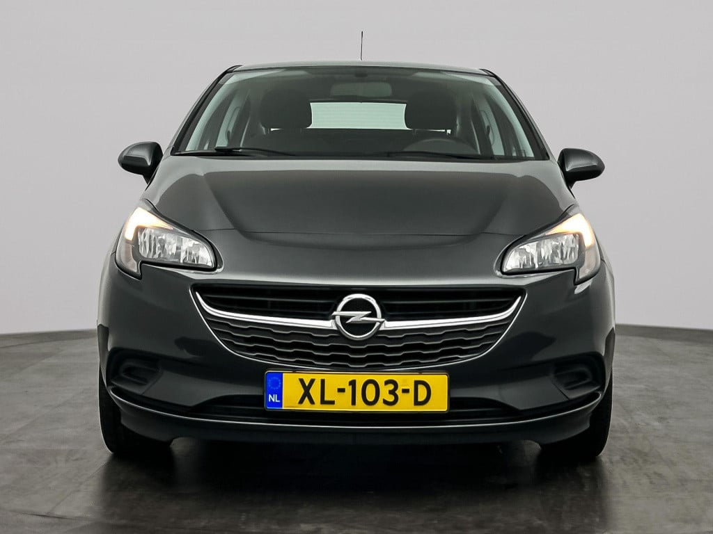 Opel Corsa 1.4 favourite | airco | cruise control | bluetooth