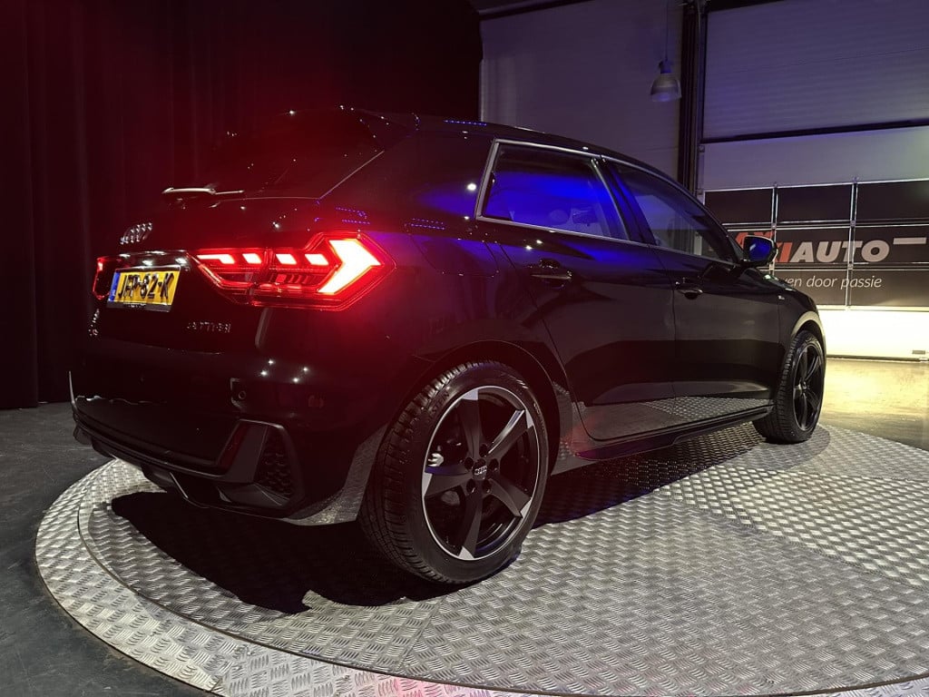 Audi A1 Sportback 30 tfsi s edition *navi*appconnect*clima*