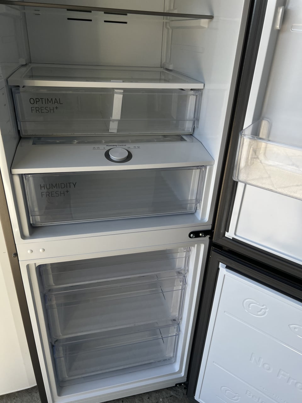 1 jaar oud Samsung NoFrost RB34T605CB1 Koelkast vriezer