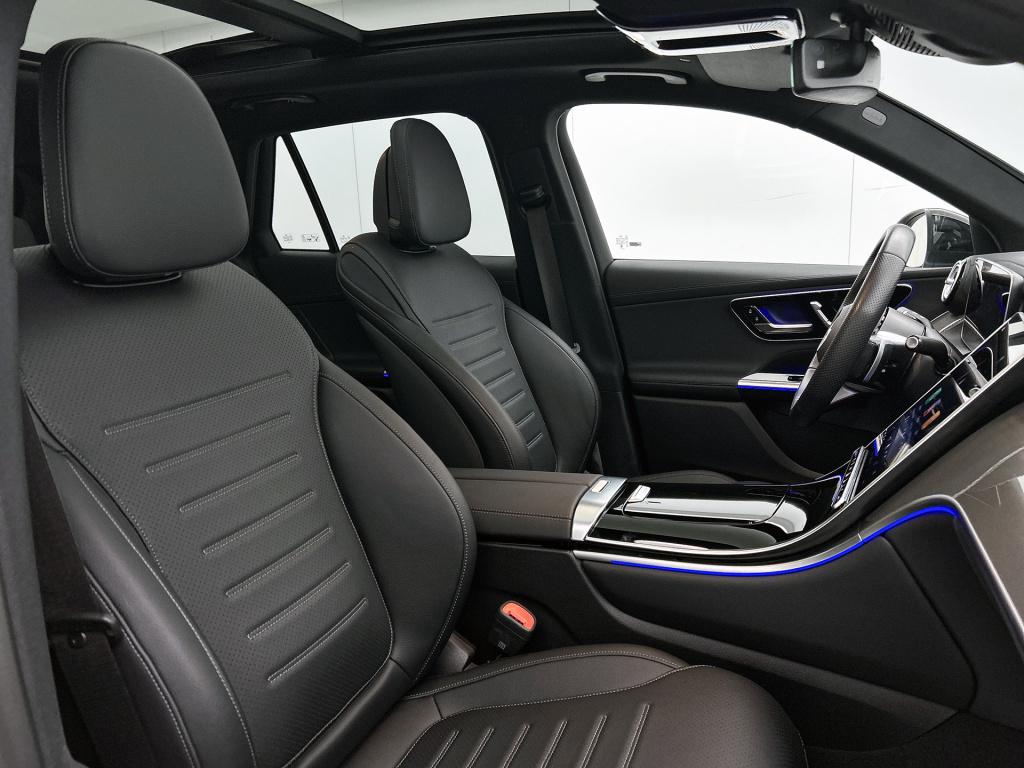Mercedes-Benz Glc 300e 4matic sport edition | trekhaak | panoramadak | dode