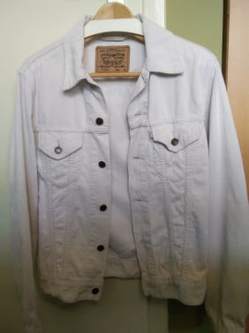 Levi's wit geribd spijkerjasje