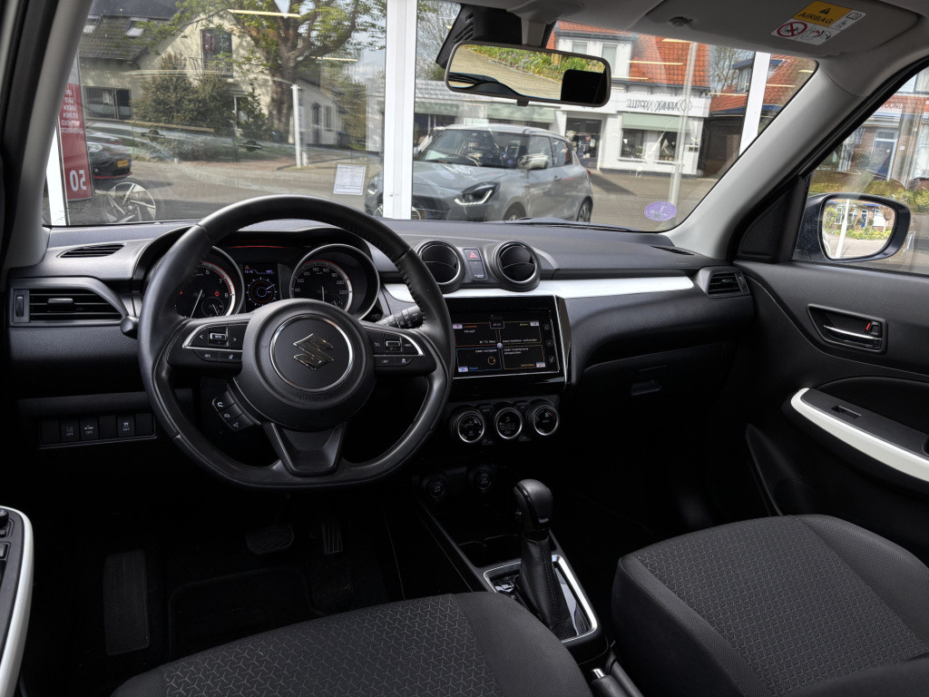 Suzuki Swift automaat stijl 1.2 / trekhaak