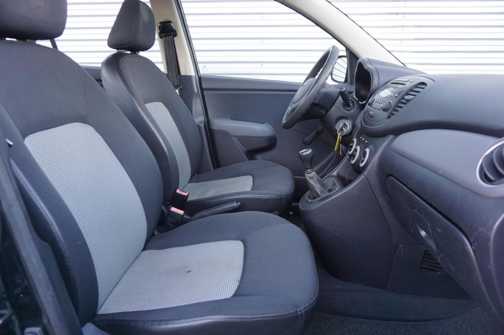 Hyundai I 10 1.1 pure apk t/m 30-11-2026