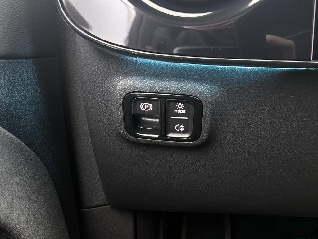 Mercedes-Benz Cla 250+ launch edition 85 kwh | nightpakket | memorypakket |