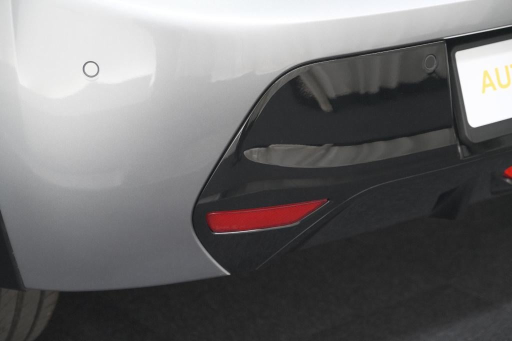 Peugeot 208 1.2 hybrid 145 e-dcs6 gt | alcantara pakket | camera | apple ca
