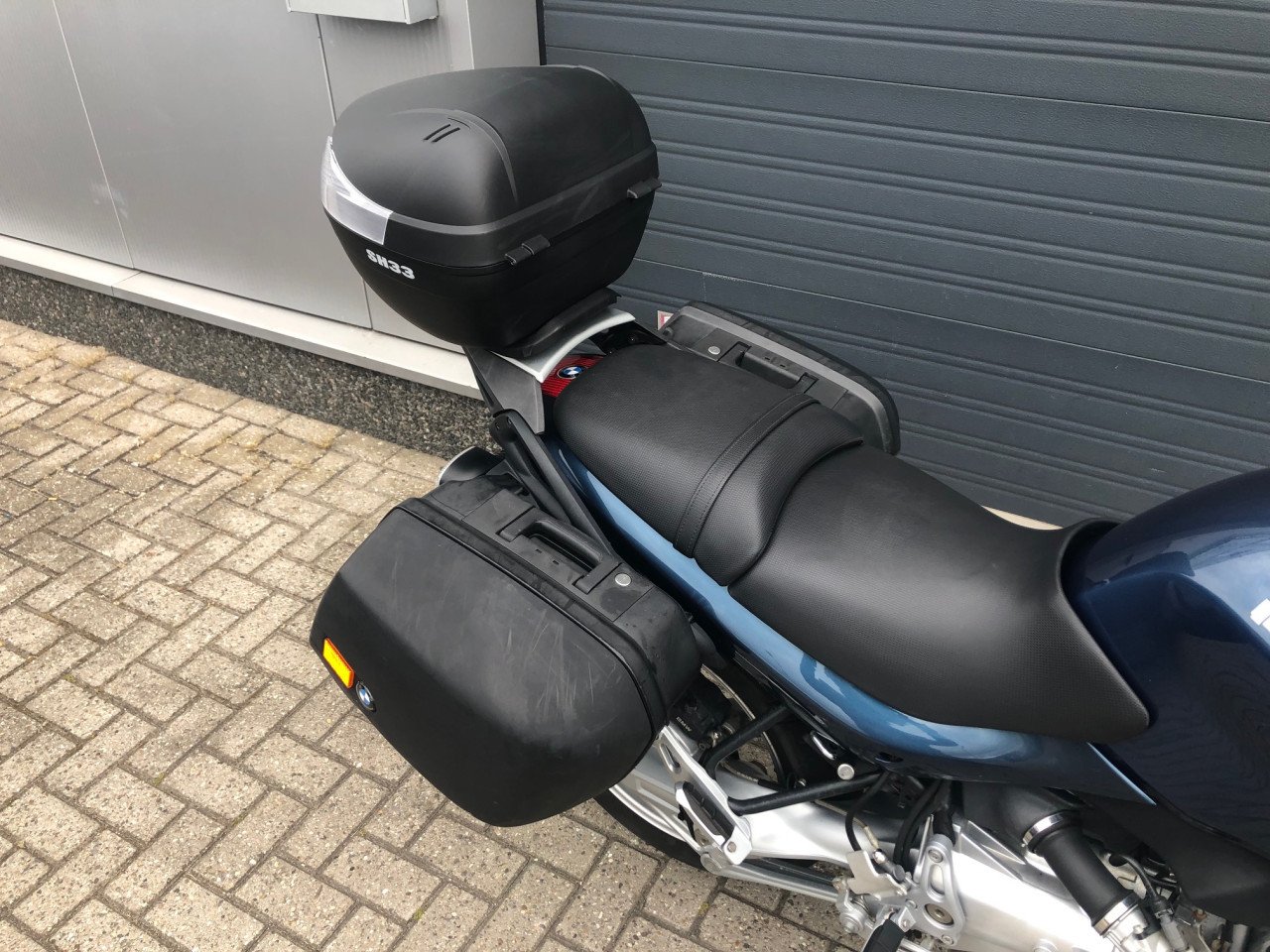 ***VERKOCHT*** BMW R1150R Twinspark uit 2006 met 29dkm, 3 koffers €3250,-