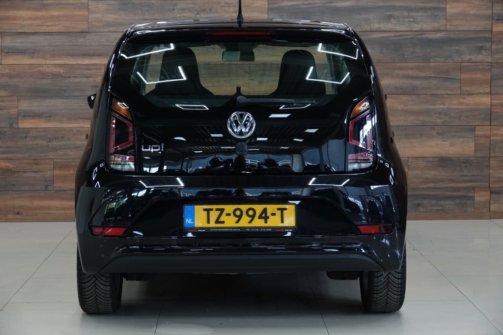 Volkswagen UP! 1.0 bmt move up! | cruise | bluetooth | airco |