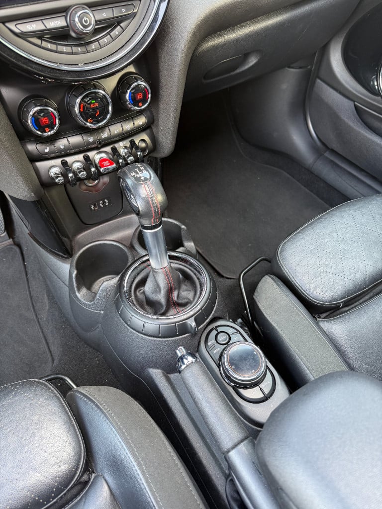 Mini Cooper 2.0 - chili - full option!