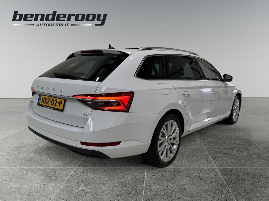 Skoda Superb combi 1.4 tsi iv 218pk style | pano dak | trekhaak
