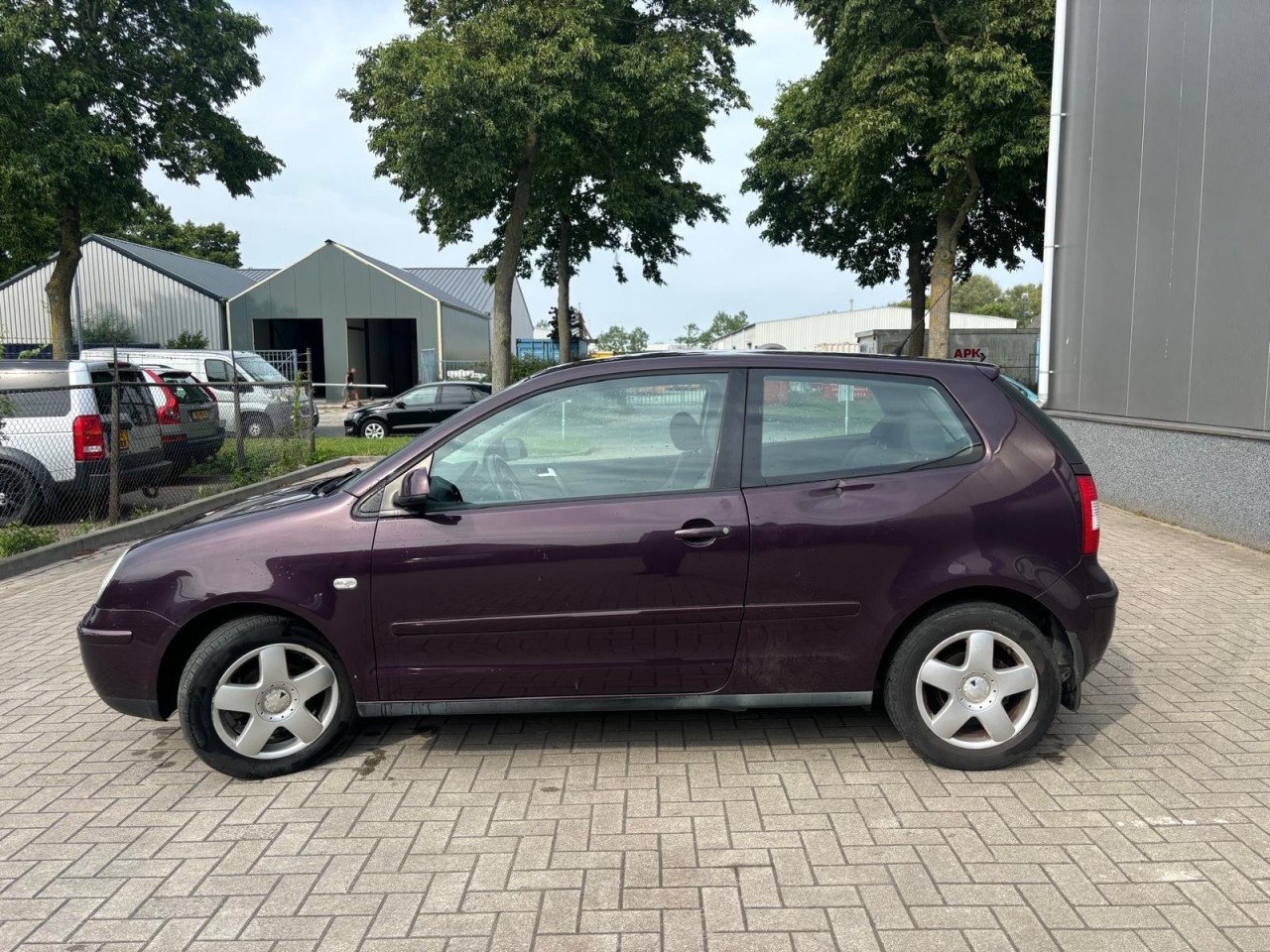 Volkswagen Polo 1.4-16V Highline Jaar Apk