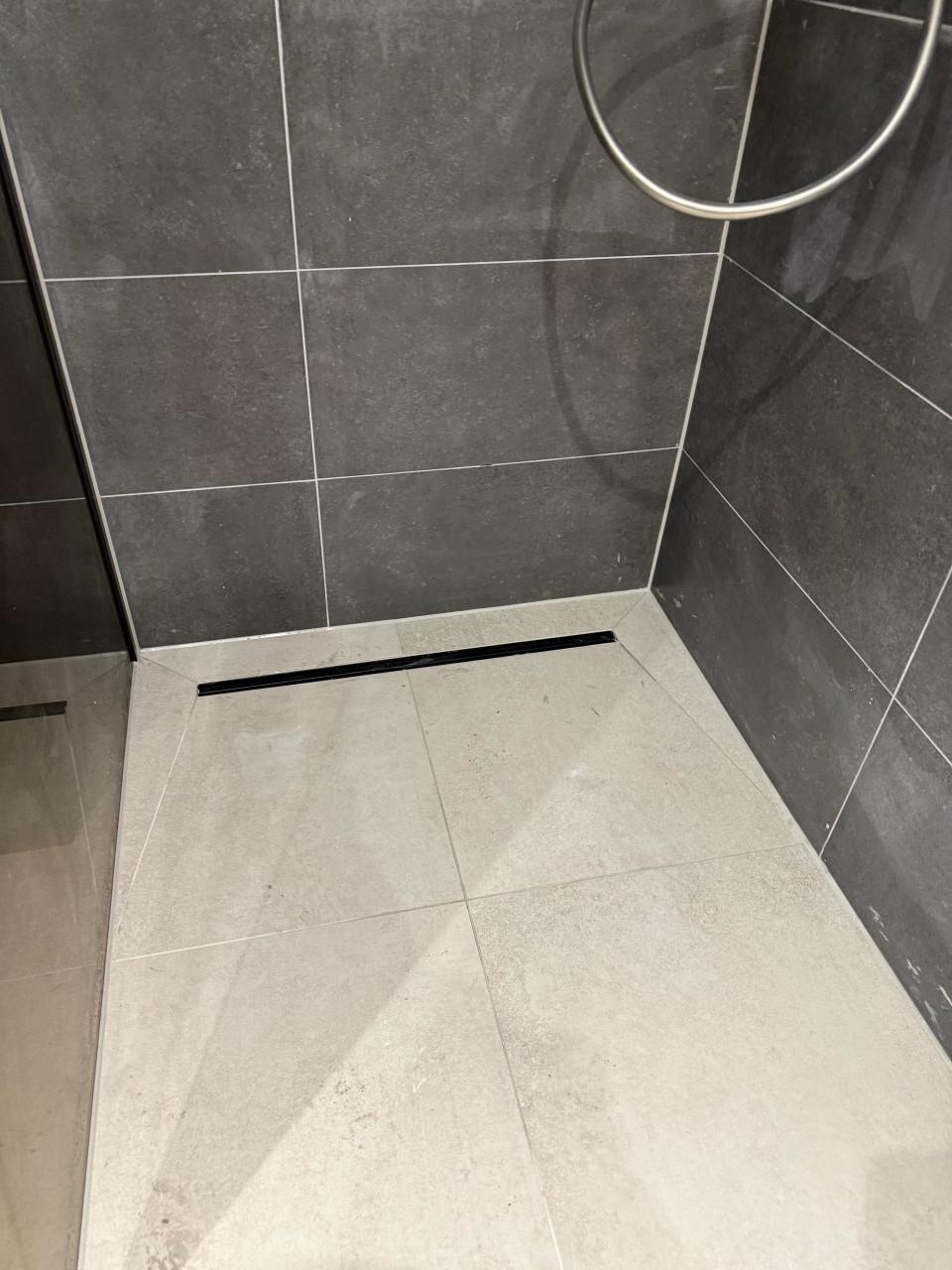 Badkamerrenovatie / Tegelwerken