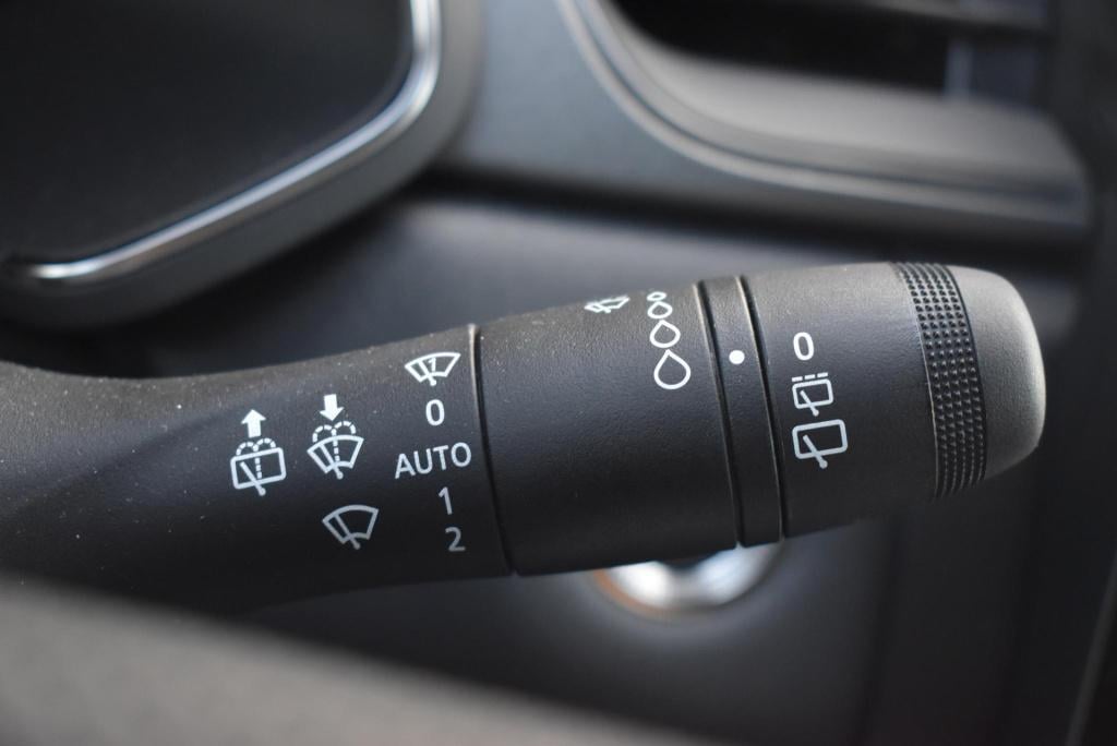 Renault Captur 1.8 e-tech full hybrid 160 techno | climate control | adapti