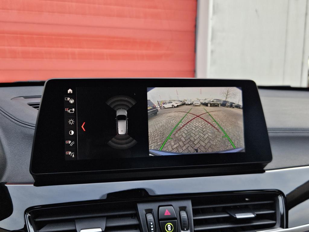 BMW X1 sdrive18i high executive | acc | camera