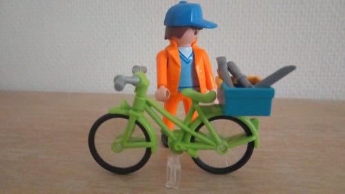 Playmobil klusjesman op de fiets