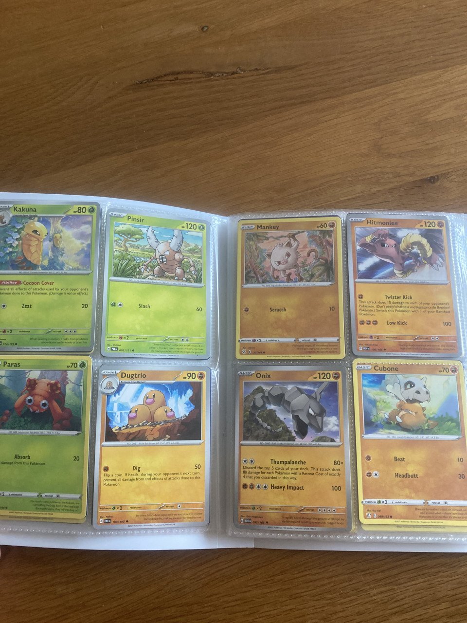 Map met Pokemon kaarten