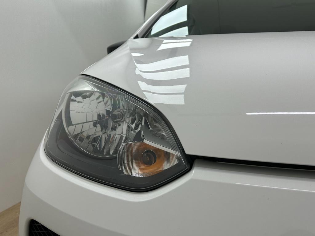 Volkswagen UP! occasion 1.0 take up! bluemotion | wit | tweedehands volkswa
