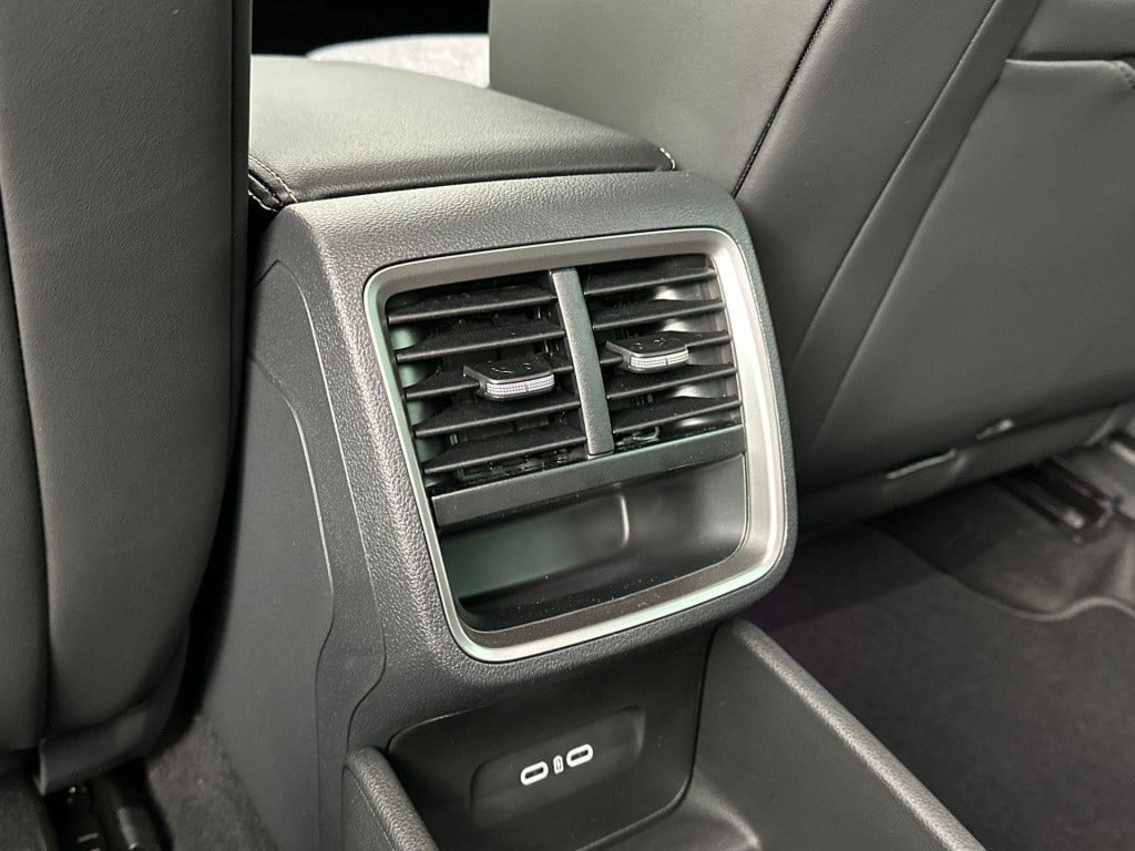 Skoda Octavia business edition 1.5 tsi m-hev 85 kw / 115 pk hatc
