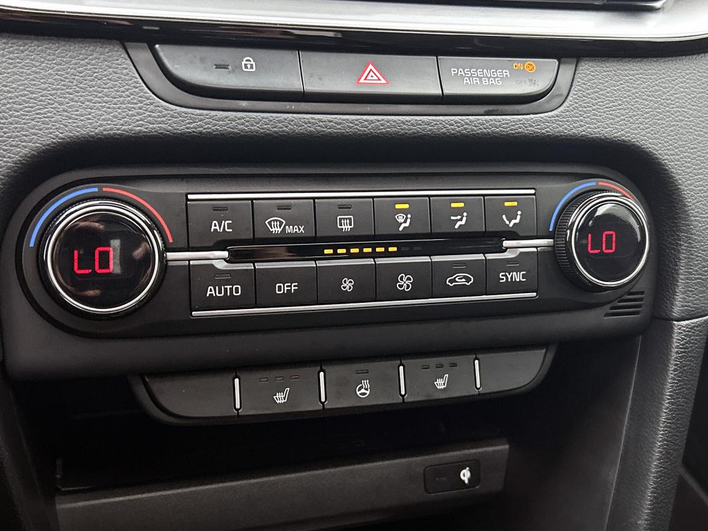 Kia Ceed Sportswagon 1.5 t-gdi gt-line pano-dak | stoelverwarming | nap bla