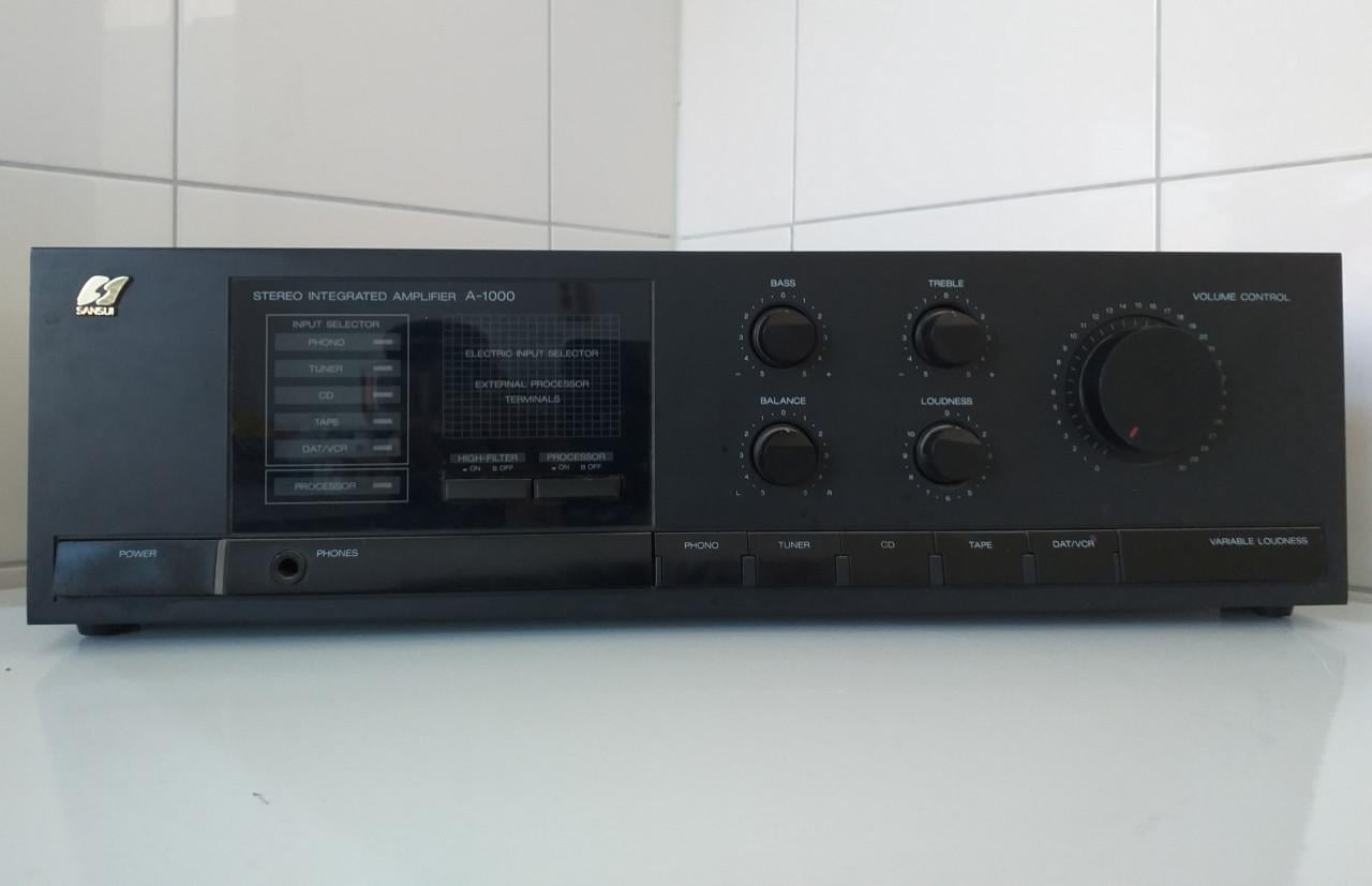 Sansui A 1000 Versterker