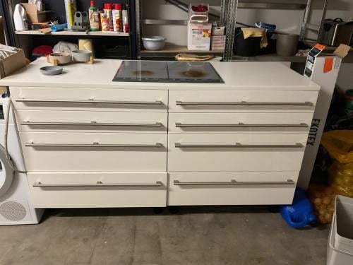 Keuken  Ladenblok met inductieplaat Gratis!